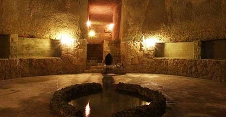 شهر زیرزمینی نوش آباد کاشان؛ مخفیگاهی در دل زمین