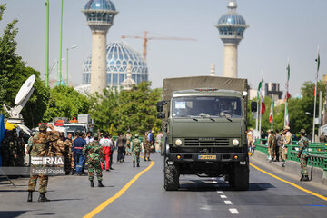 Army Day parade in Iran's Isfahan