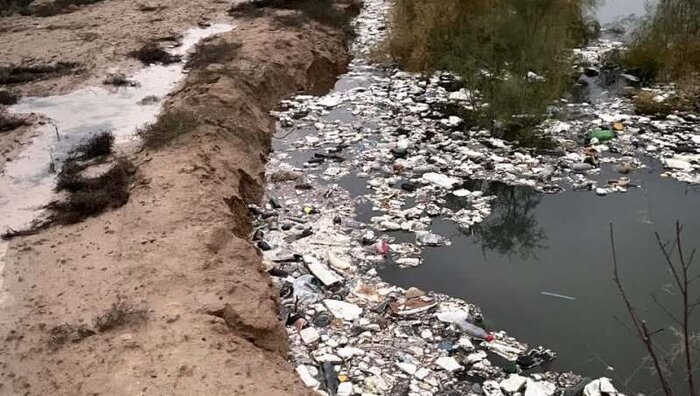 سایت پسماند زباله گناوه تهدیدی برای سلامت شهروندان و محیط زیست 