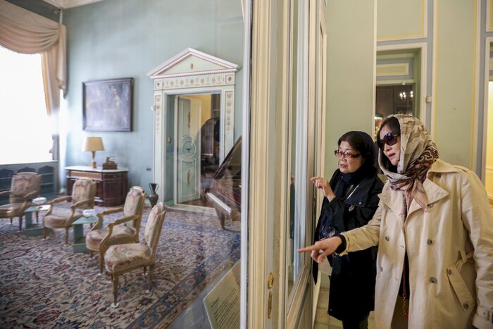 گردشگر خارجی شرایط فرهنگی ایران را میداند/ از پوشیدن روسری شگفتزده نمیشوند