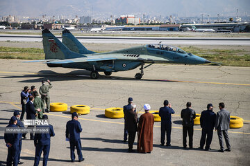 Iran's Army Air Force fighters' parade