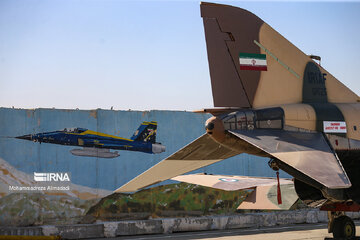 Iran's Army Air Force fighters' parade