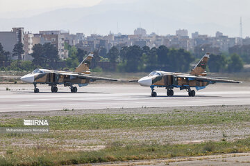 Iran's Army Air Force fighters' parade