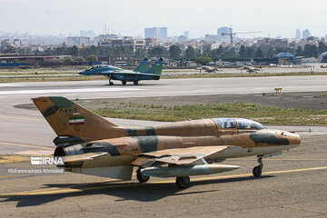 Iran's Army Air Force fighters' parade