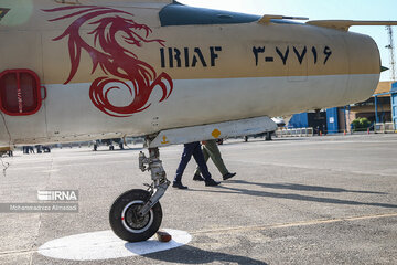 Iran's Army Air Force fighters' parade