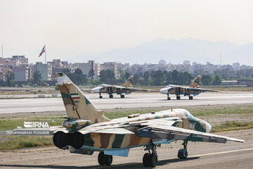 Iran's Army Air Force fighters' parade