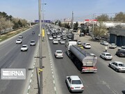 ترافیک در آزادراه قزوین - کرج نیمه سنگین است