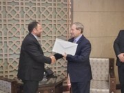 سفير إيران الجديد يسلم نسخة من أوراق اعتماده لوزير الخارجية  السورية