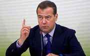 Medvedev alerta que Rusia “hundirá al Reino Unido” y que Alemania se prepare para “desfile ruso en Berlín”