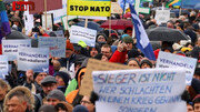 برگزاری تظاهرات ضد جنگ در آلمان / ارسال سلاح به اوکراین را متوقف کنید