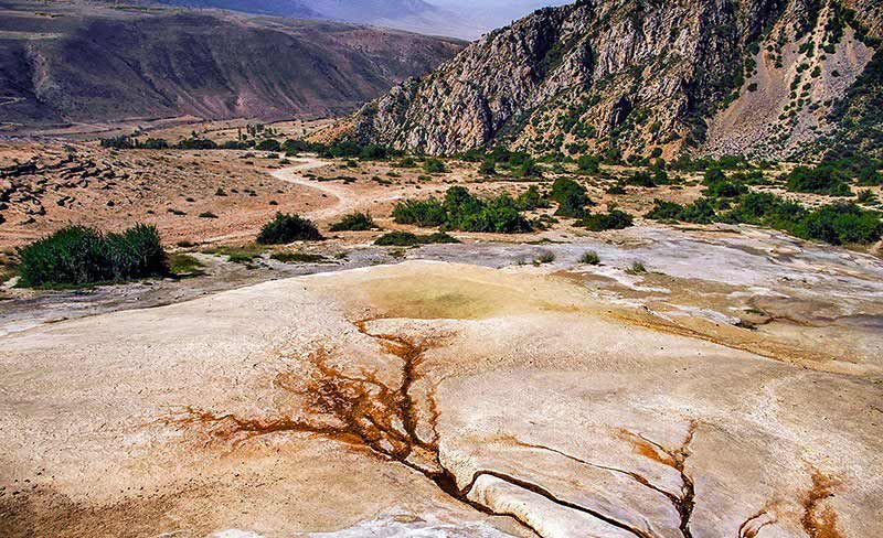 اردیبهشت کجا سفر کنیم؟