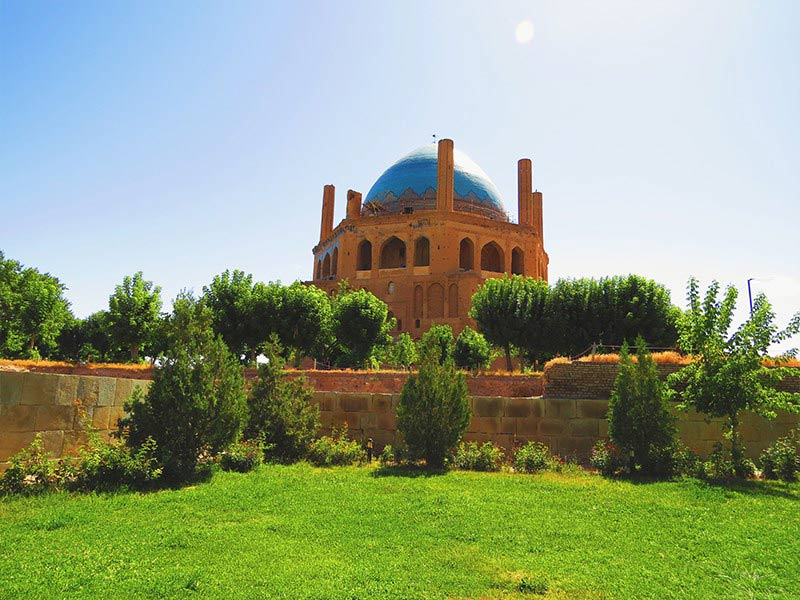 اردیبهشت کجا سفر کنیم؟