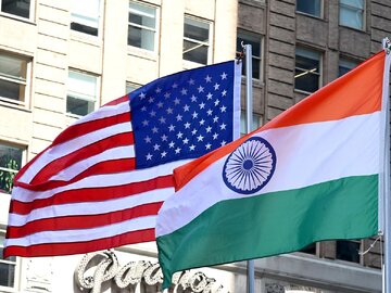 چگونه آمریکا هند را از خود راند؟