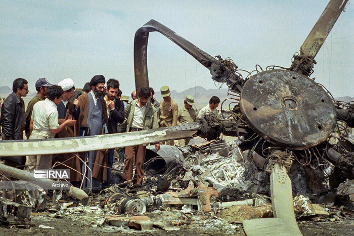 آمریکاییها فراموش نکنند؛ صدای خُرد شدن پنجه عقاب در سکوت صحرا