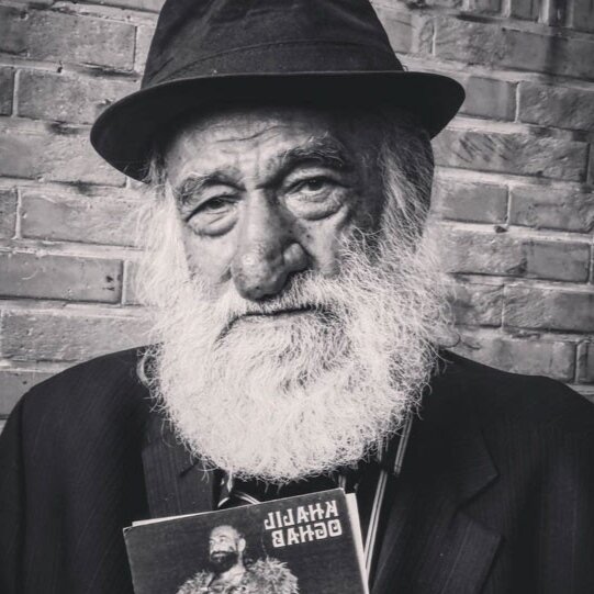 راه اندازی موزه پهلوان عقاب راهکاری برای ترویج آموزه های جوانمردی و پهلوانی