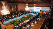 Petro insta al levantamiento de sanciones en Conferencia sobre Venezuela