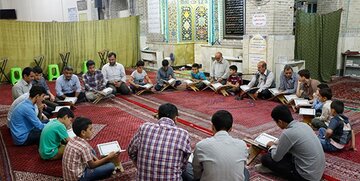 مساجد کانون پرورش روح و استعداد جوانان