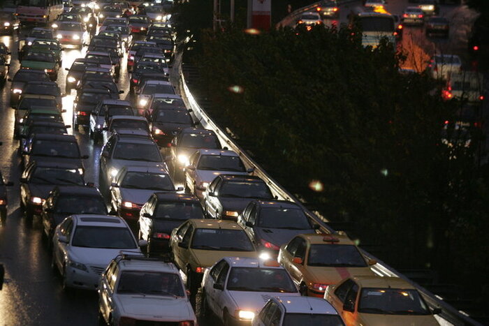 ترافیک سنگین شبانه در راه‌های خروجی مازندران