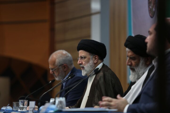 رئیسی: عملکرد دستگاه ها در خدمت به مردم «نیاز به بازنگری» دارد