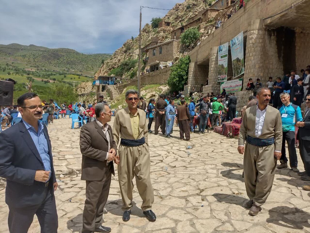 بافت و معماری بومی روستاهای گردشگری کردستان حفظ شود ایرنا