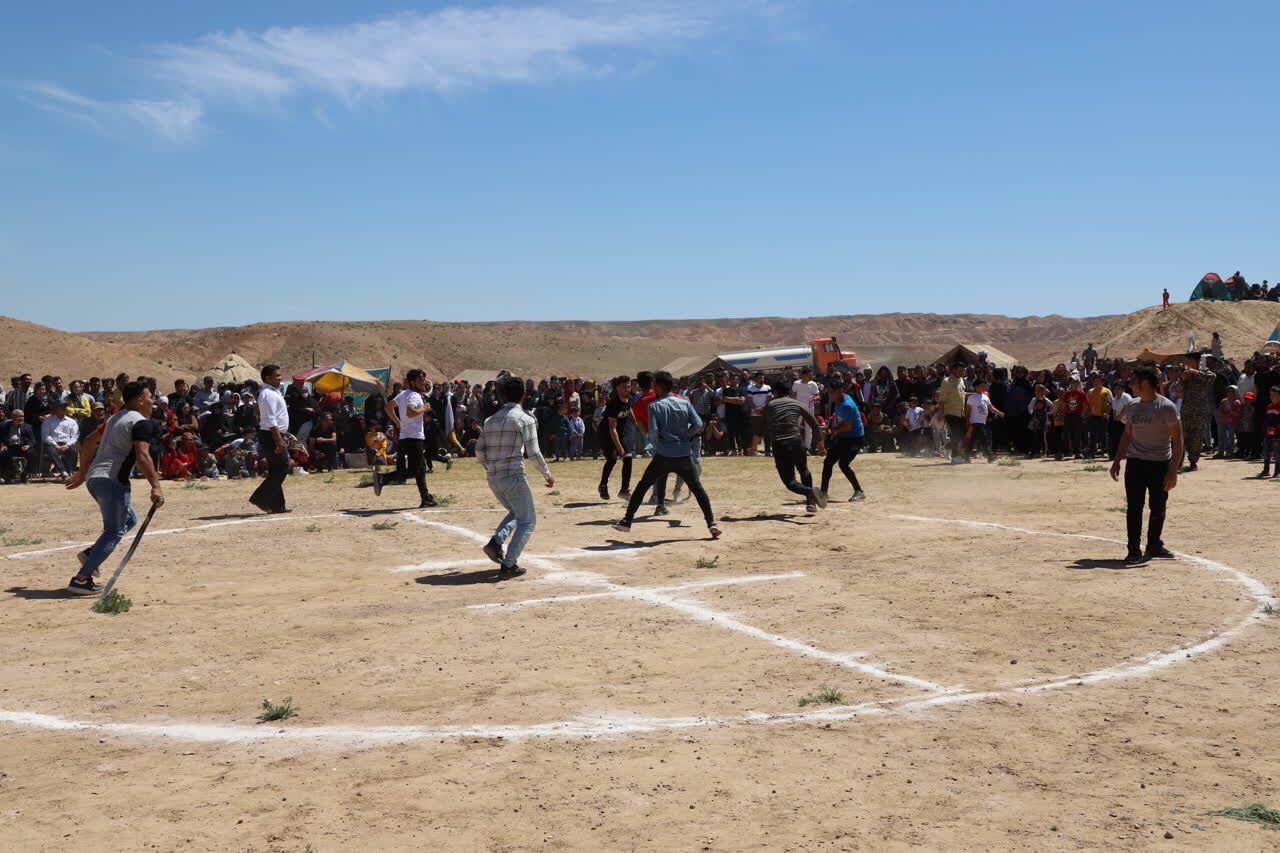 بیش از ۵۰ برنامه فرهنگی- ورزشی به مناسبت دهه کرامت در اردبیل برگزار شد