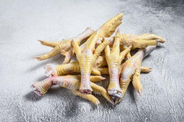 آموزش صحیح پاک کردن و پختن پای مرغ