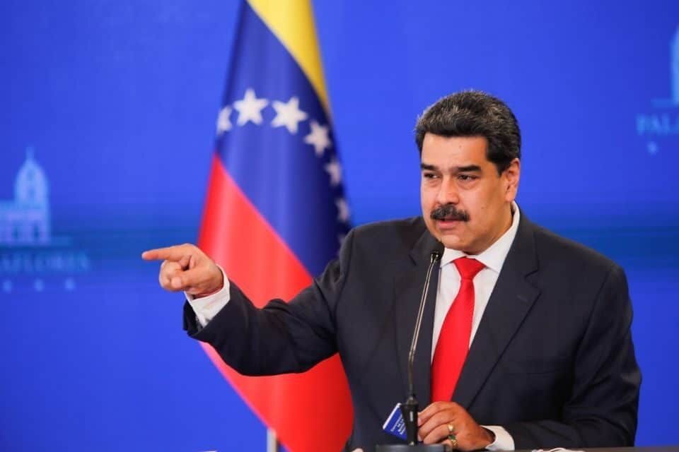 Maduro firma una ley para confiscar bienes a corruptos y narcotraficantes