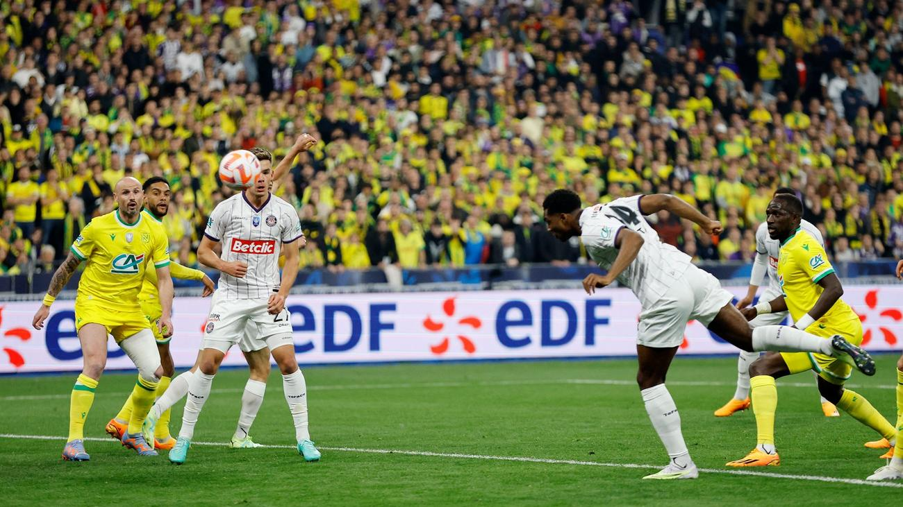 دومین قهرمانی تاریخ تولوز با تحقیر مدافع عنوان قهرمانی در استادوفرانس