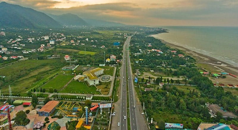 زیباترین سواحل ایران برای شنا و استراحت