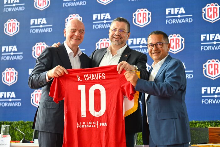 ماجرای کمک ۸ میلیون دلاری فیفا به ایران چیست؟/ همه چیز درباره پروژه «FIFA FORWARD»