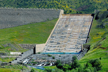 Garan Dam in western Iran discharged