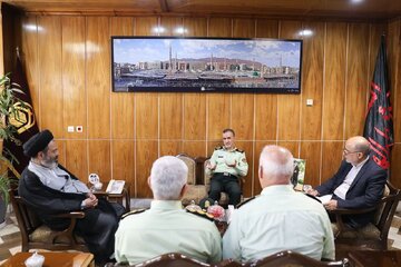 فرمانده پلیس فرودگاه‌های کشور با سرپرست حجاج ایرانی دیدار کرد 