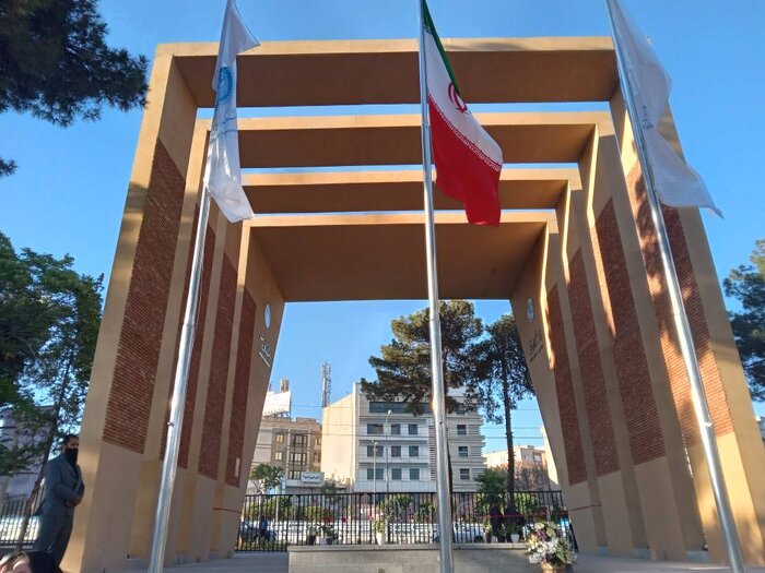 وزیر علوم: دانشگاه تهران پرچمدار ترویج علم و فرهنگ کشور است