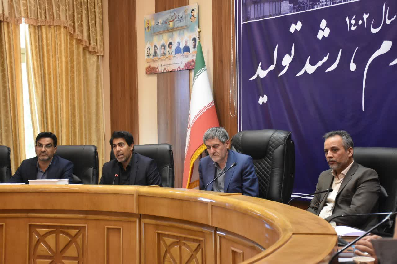 گام‌های دولت در فارس برای تحقق شعار سال با رفع موانع پیش‌روی ۱۳۴ واحد تولیدی