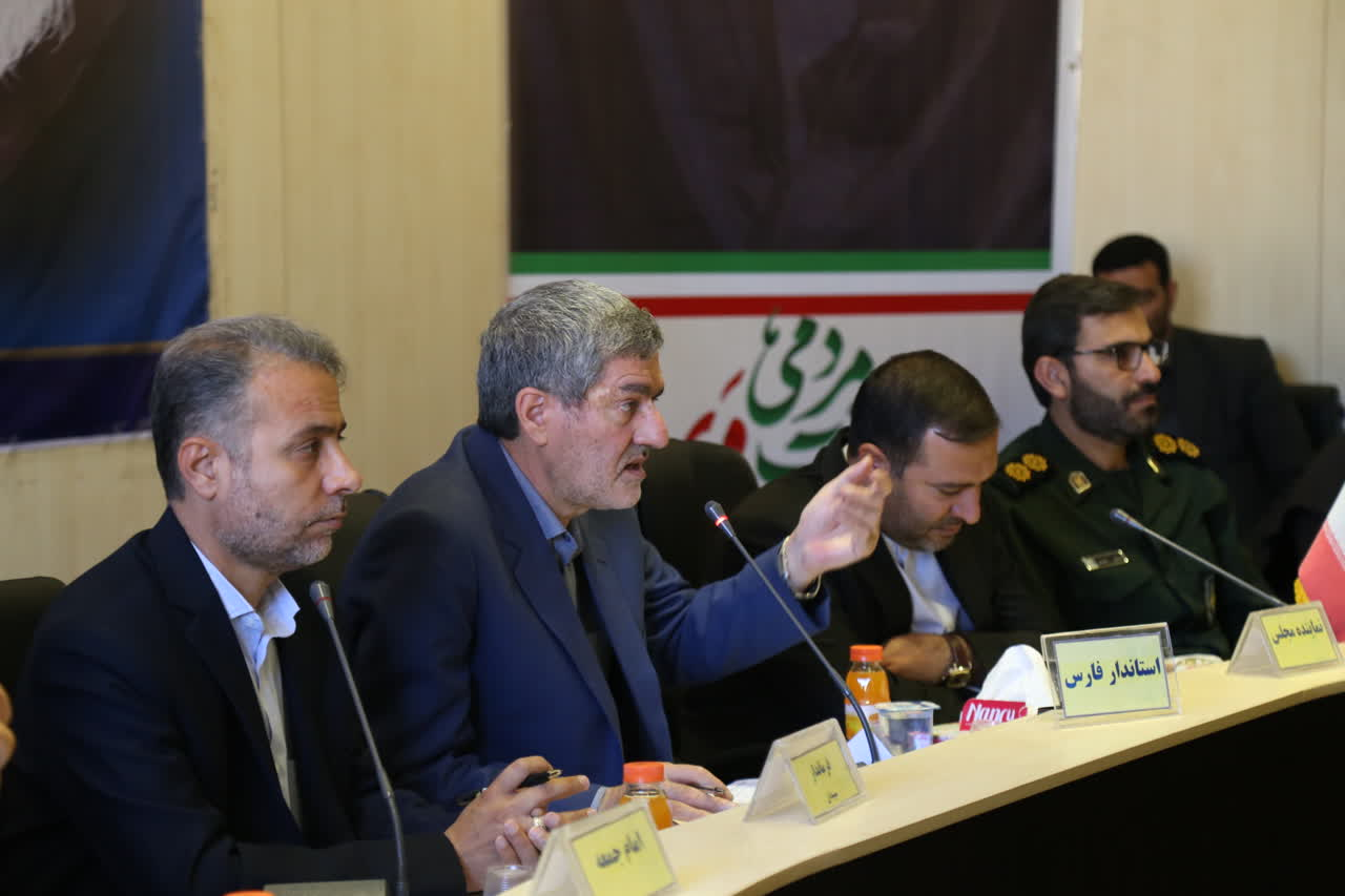 ضرورت برخورد با ساخت و سازهای غیرمجاز در سپیدان/ ارایه تسهیلات به زنان روستایی