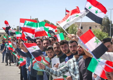 شهروندان سوری: سفر آیت الله رئیسی گام بلندی برای حل مشکلات اقتصادی 