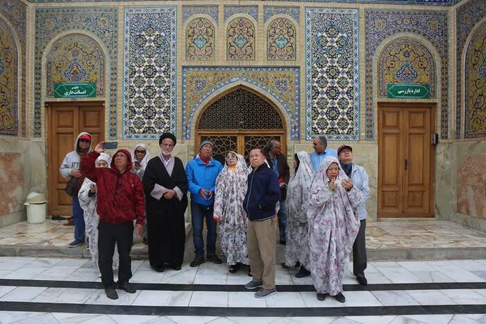 ۱۲۶ گروه از گردشگران بین‌المللی از حرم حضرت معصومه(س) بازدید کردند