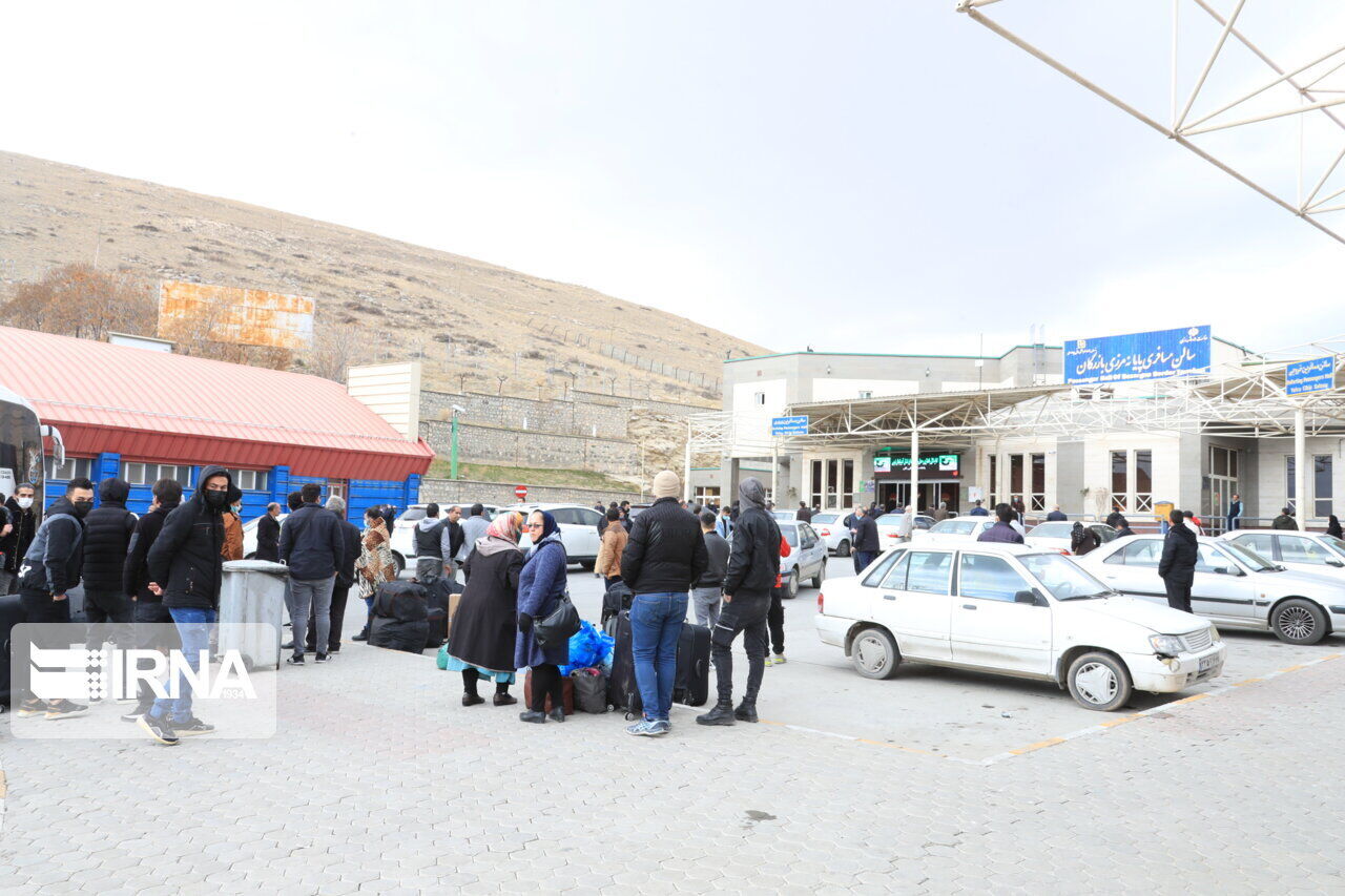 ۲۱۵ هزار مسافر نوروزی در پایانه‌های مرزی آذربایجان غربی تردد کردند