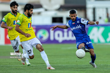 Esteghlal F.C. vs Sanat Naft Abadan F.C.