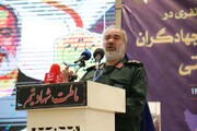 Замкомандующего КСИР: враги не смеют угрожать кораблям Ирана