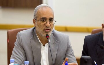 استاندار کرمان: ۲۷۰ هزار میلیارد ریال پروژه برای هفته دولت آماده‌سازی شد