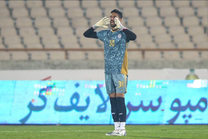 سقوط حسینی؛ دروازهبانی که دیگر مطمئن نیست!