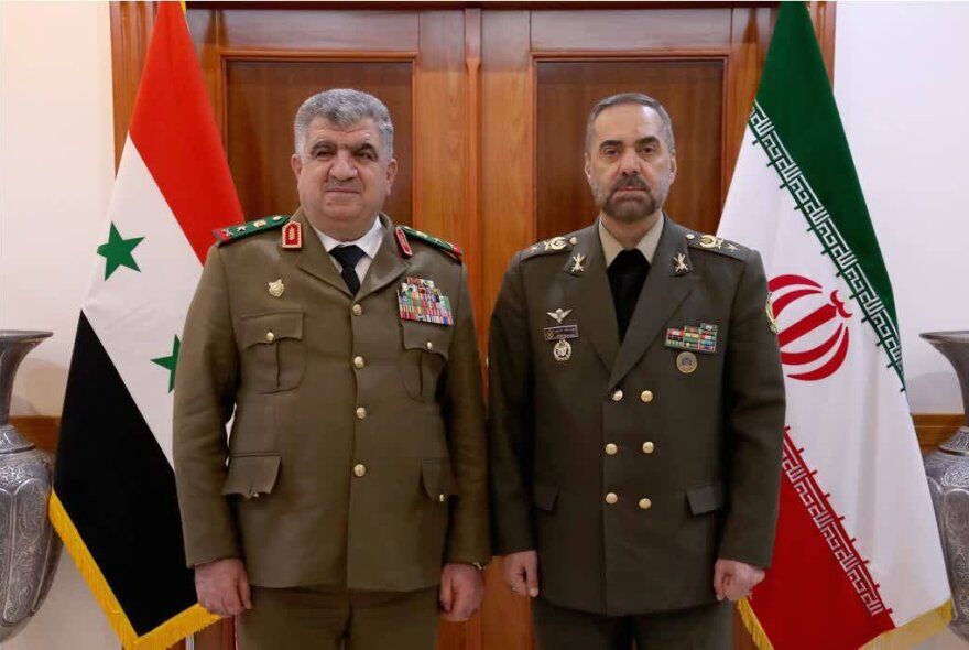 وزير الدفاع الايراني: جاهزون لتزويد الجيش السوري بأحدث الأسلحة