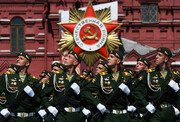رژه نظامی در مسکو همزمان با سالگرد پیروزی بر آلمان نازی با حضور پوتین +فیلم