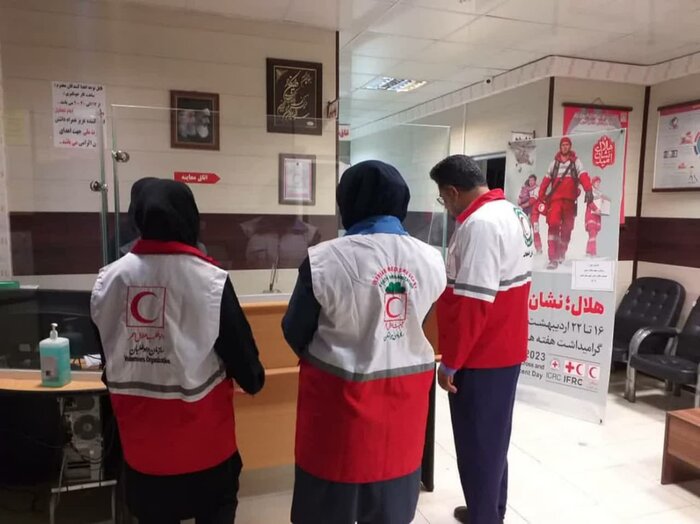 داوطلبان جمعیت هلال احمر قشم به بیماران نیازمند خون اهدا کردند
