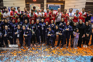 Iranian men, women stand 1st, 2nd at Asia Pacific futsal championships