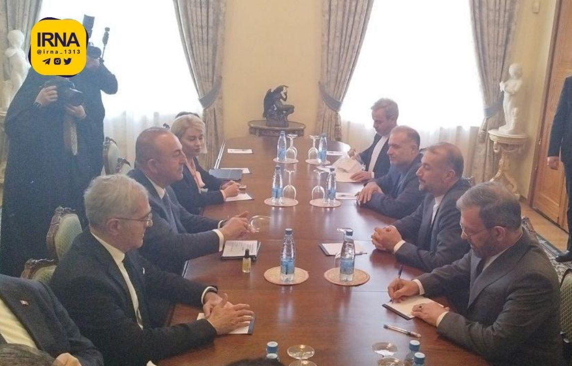 ماسکو میں ایران اور ترکی کے وزرائے خارجہ کے درمیان ملاقات