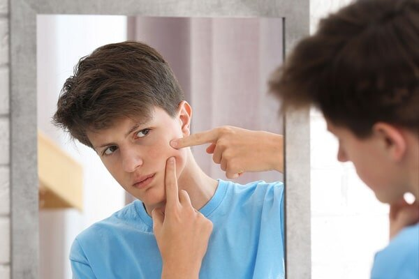 هر آنچه باید در مورد بلوغ زودرس بدانید