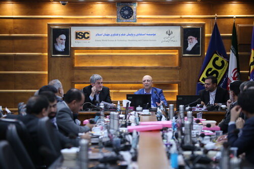 استاندار فارس: طرح ساماندهی مراکز آموزش عالی تدوین شود