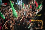 جشن پیروزی مردم غزه پس از اعلام توافق آتش‌بس